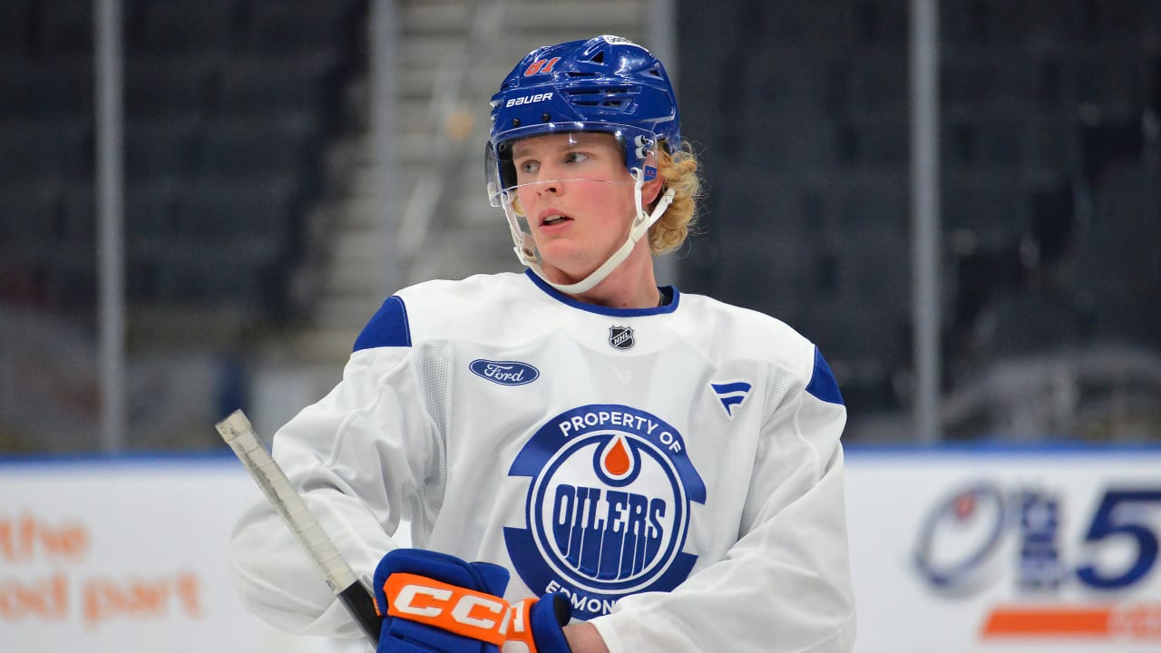 PROJECTED LINEUP: Samanski poised to make playoff debut in Game 2 against Ducks