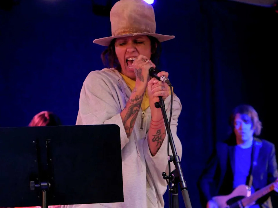 Linda Perry during the filming of Don Hardy's documentary "Linda Perry: Let It Die Here." (KTF Films)