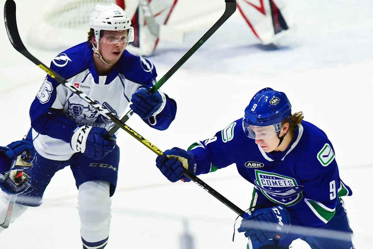 Former Lightning Prospect Signs Extension With San Jose