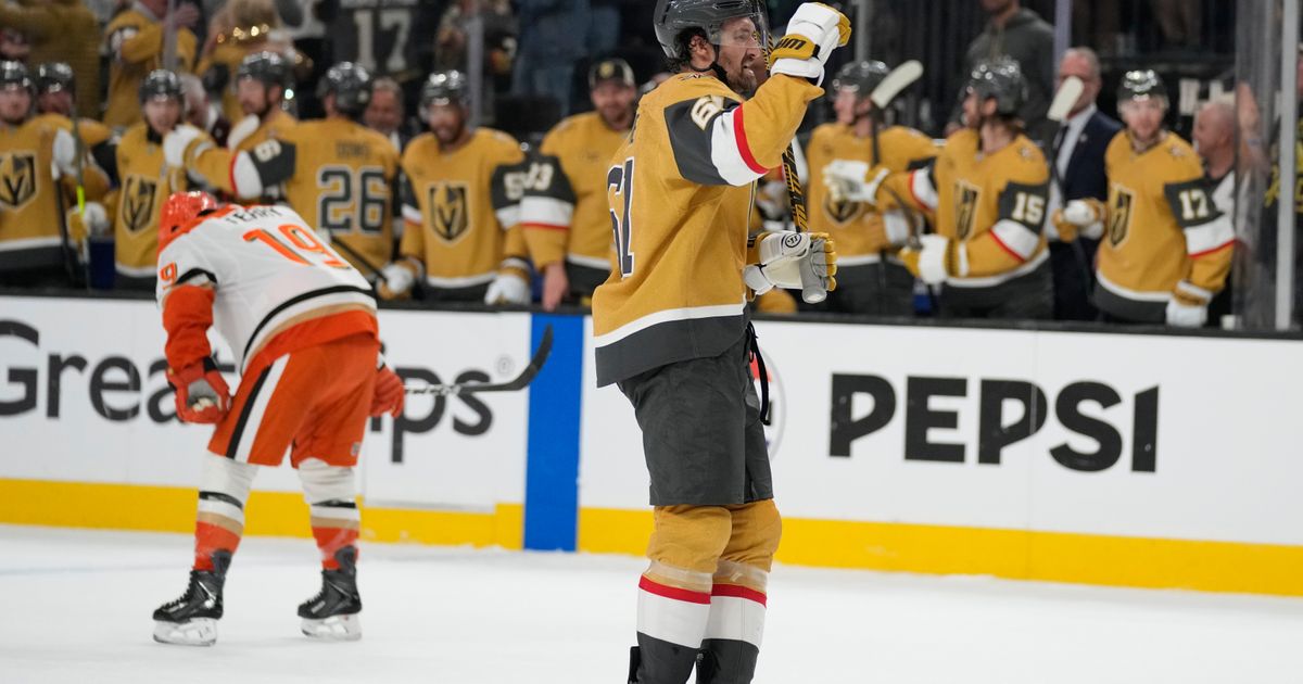 Barbashev scores late on disputed goal as the Golden Knights beat the Ducks 3-1 in Game 1 :: WRAL.com