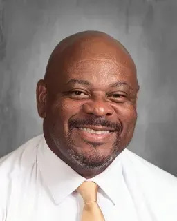 Wilson High School assistant principal Keith Roberson wilson.lbschools.net