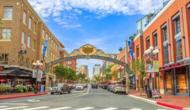 Pepper spray used by San Diego Police to quell downtown brawl