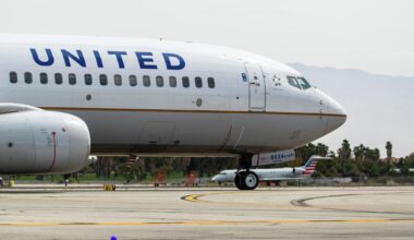 United says no evidence of drone strike on SFO flight