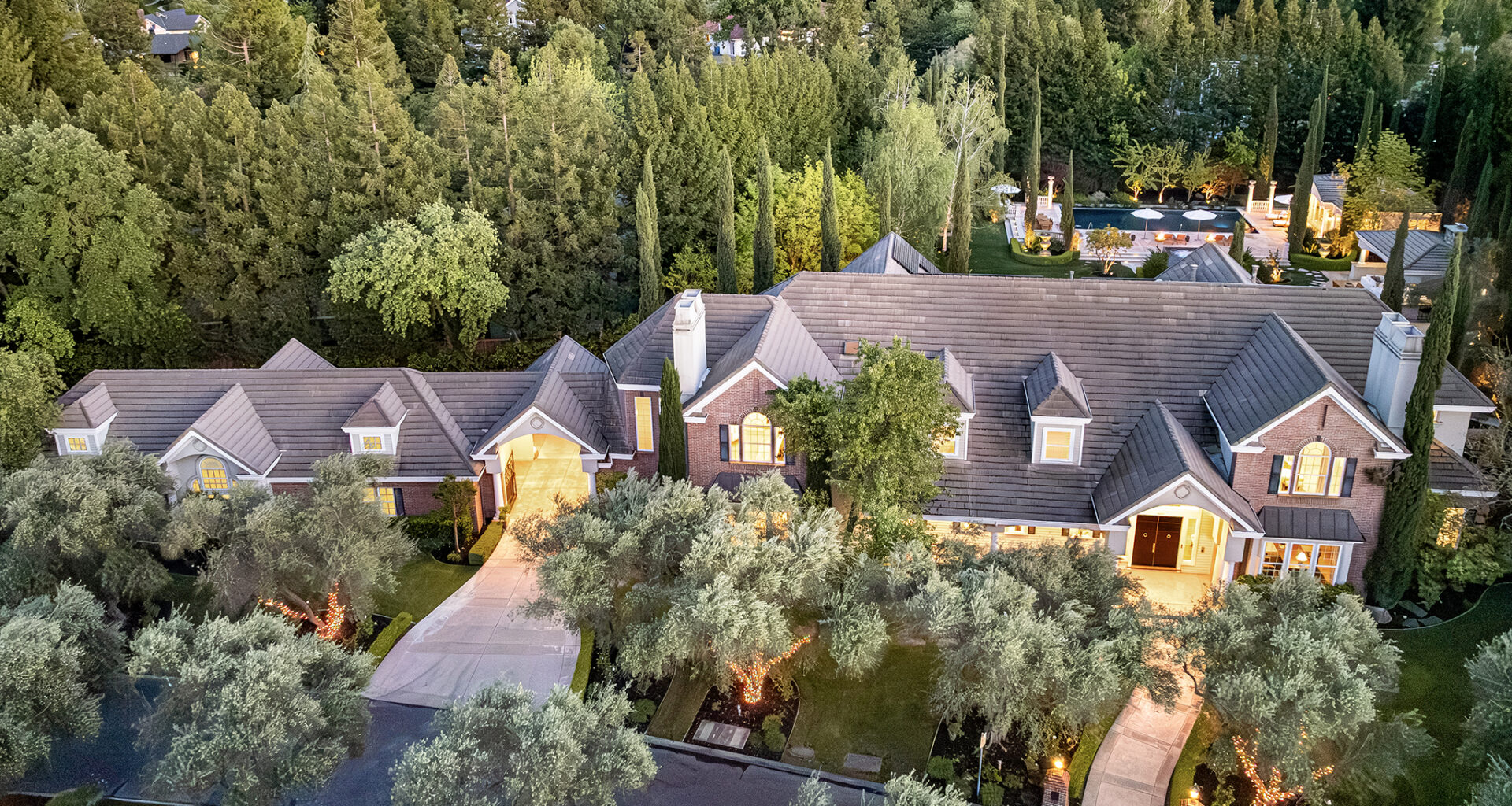 Steph Curry's former Bay Area compound is back on the market