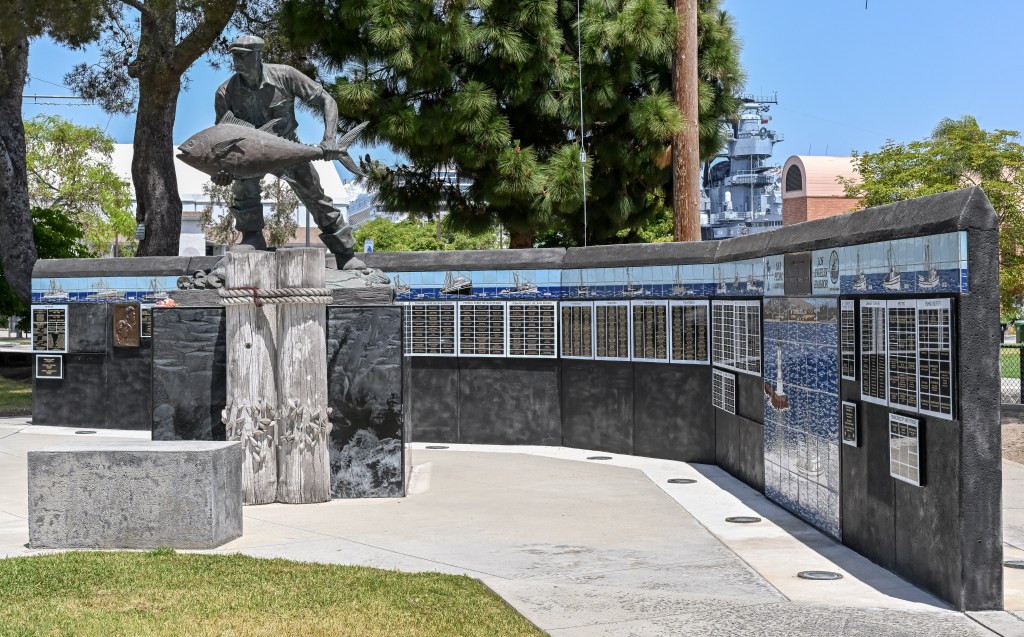 San Pedro rallied to repair and rededicate damaged memorials – Daily News