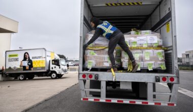Nearly 2 million ballots are on their way to Orange County voters – Orange County Register
