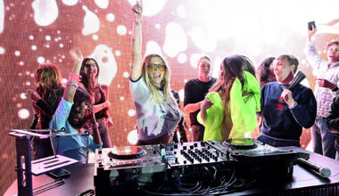 Kesha hosts surprise DJ set in the Presidio, says she’s moving to S.F.