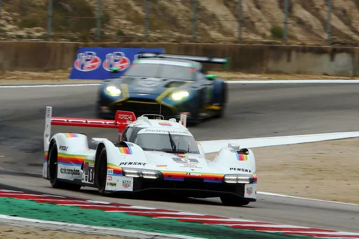 #6 Porsche Penske Motorsport: Laurens Vanthoor, Kevin Estre