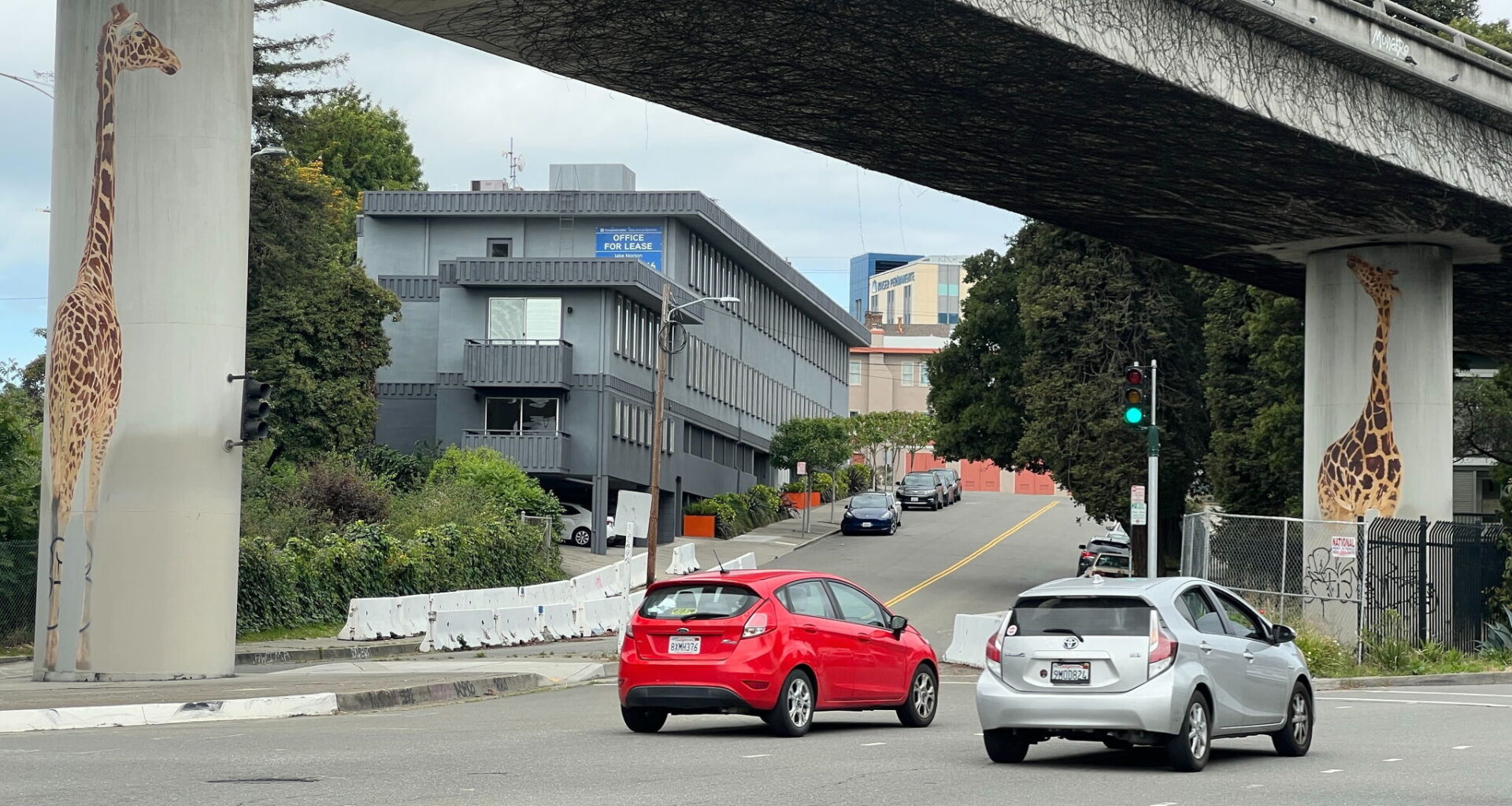 'Legendary' artist behind Bay Area freeway icons dies at 67