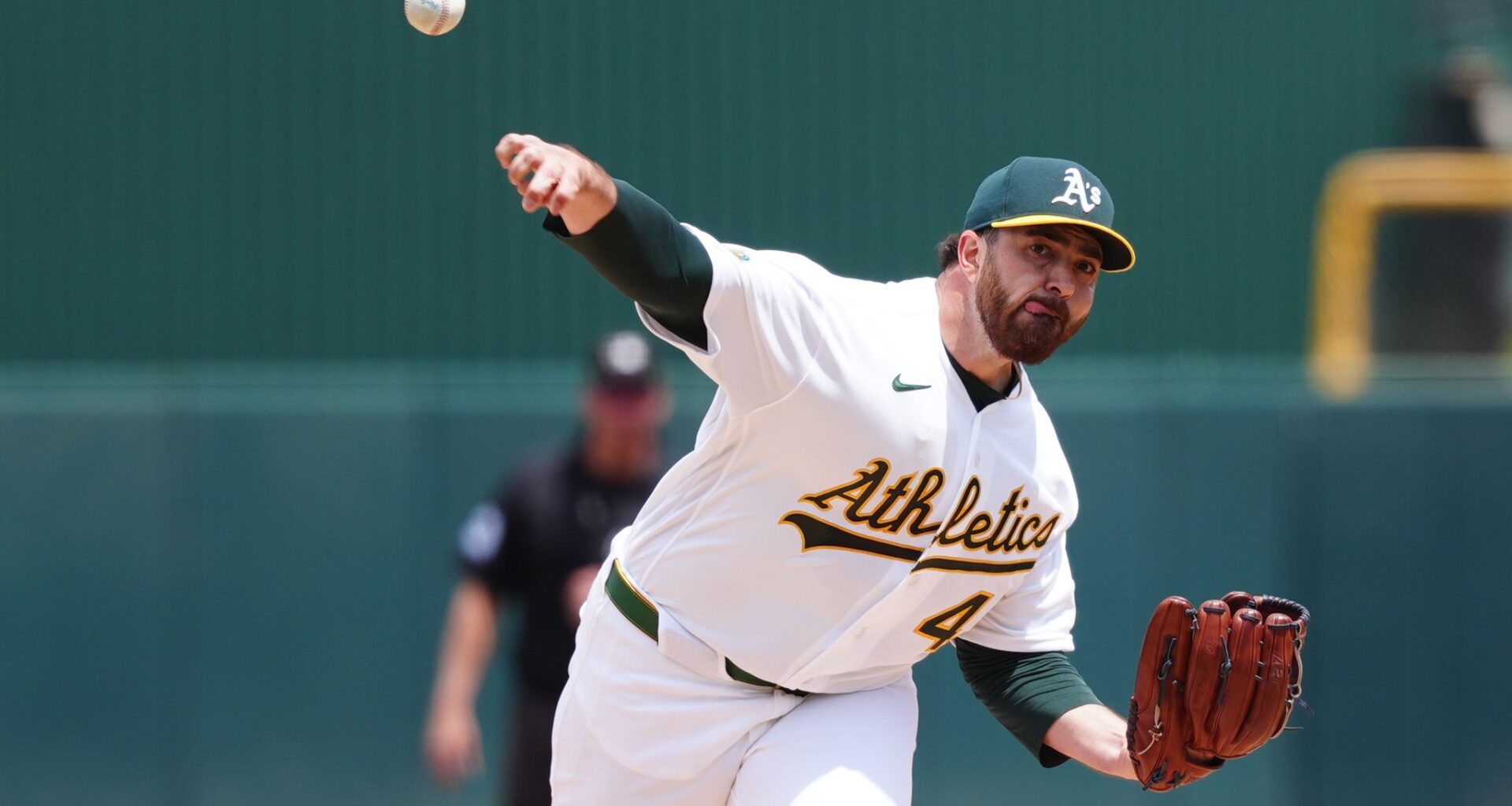 Thomas, Gelof, Soderstrom each hit a HR as Athletics beat Guardians 7-1