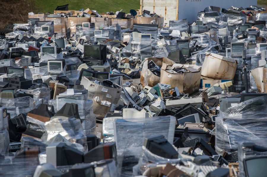 City of Bakersfield to host bulky waste drop-off event Saturday