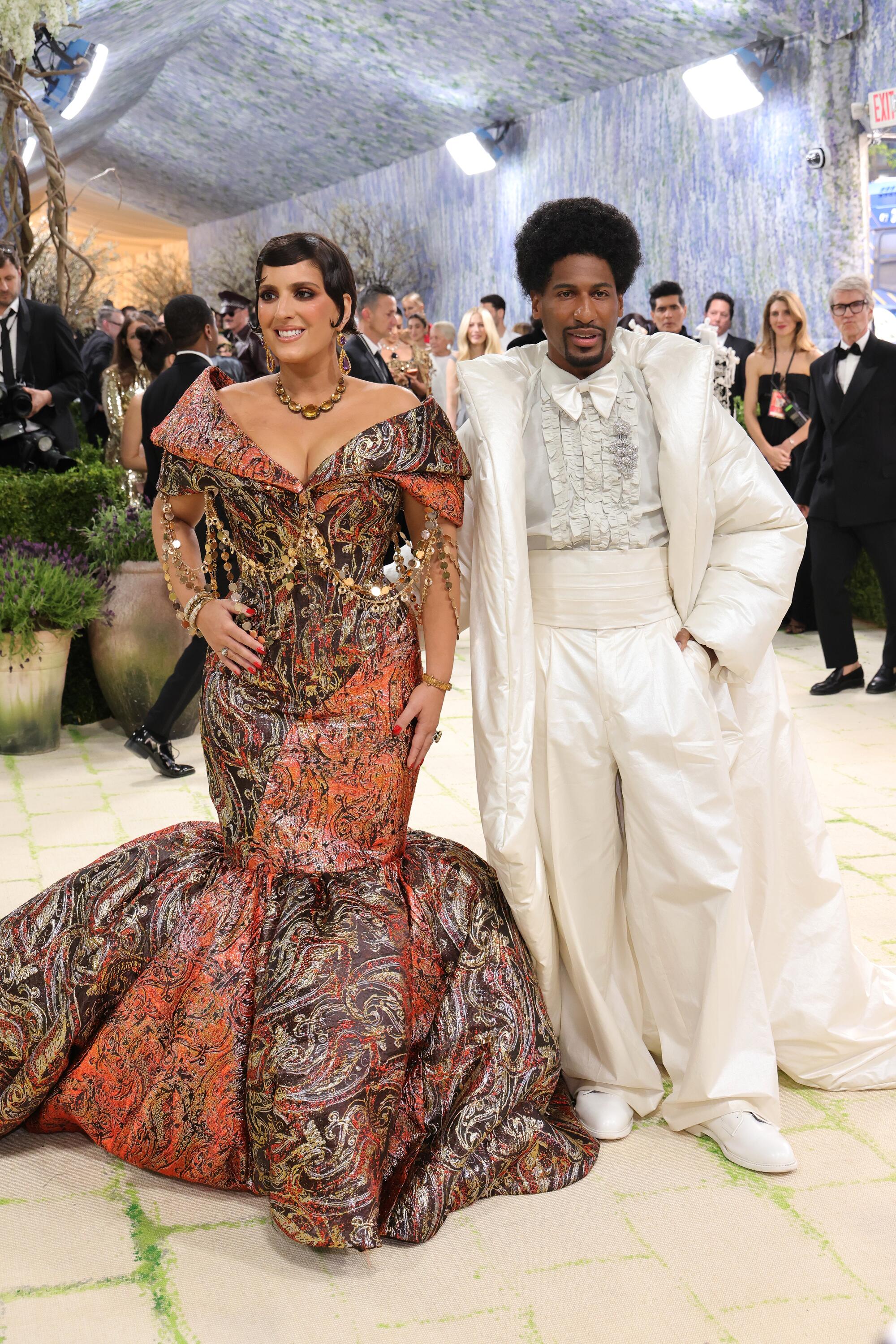 Suleika Jaouad and Jon Batiste pose at the Met Gala. 