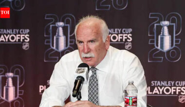 Anaheim Ducks coach Joel Quenneville furious following disputed Vegas Golden Knights NHL Game 1 officiating decision | NHL News