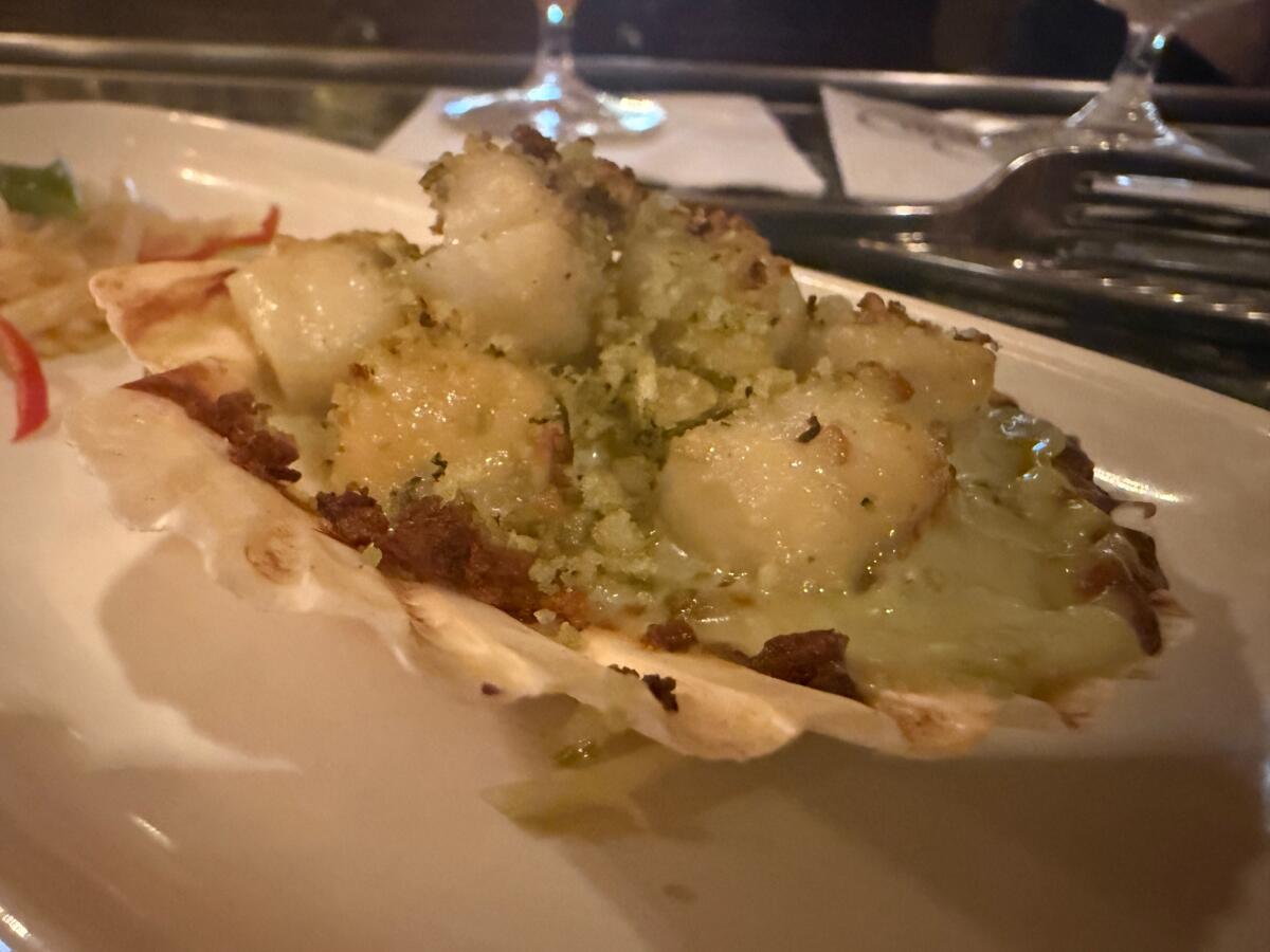 A plate of scallops.
