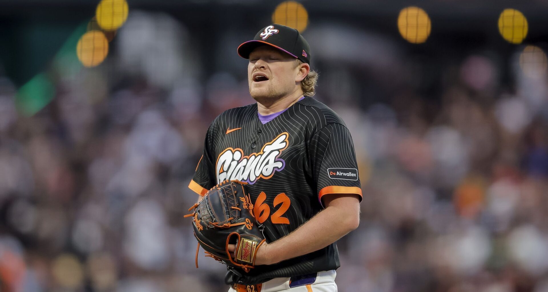 Giants' Logan Webb roughed up in San Francisco's loss to San Diego