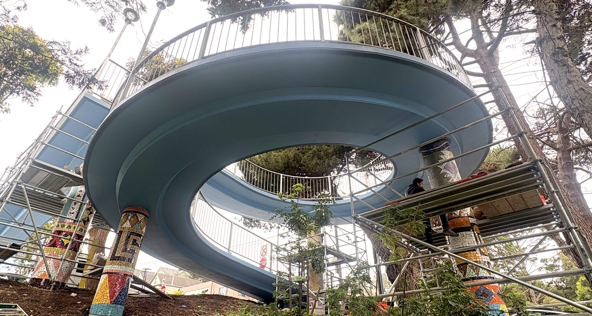 San Francisco's mosaic stairway tradition reaches a Glen Park bridge