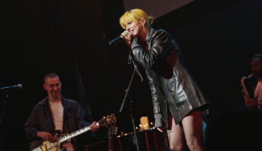 2000s rock star adds extra Bay Area show ahead of sold-out Oakland run