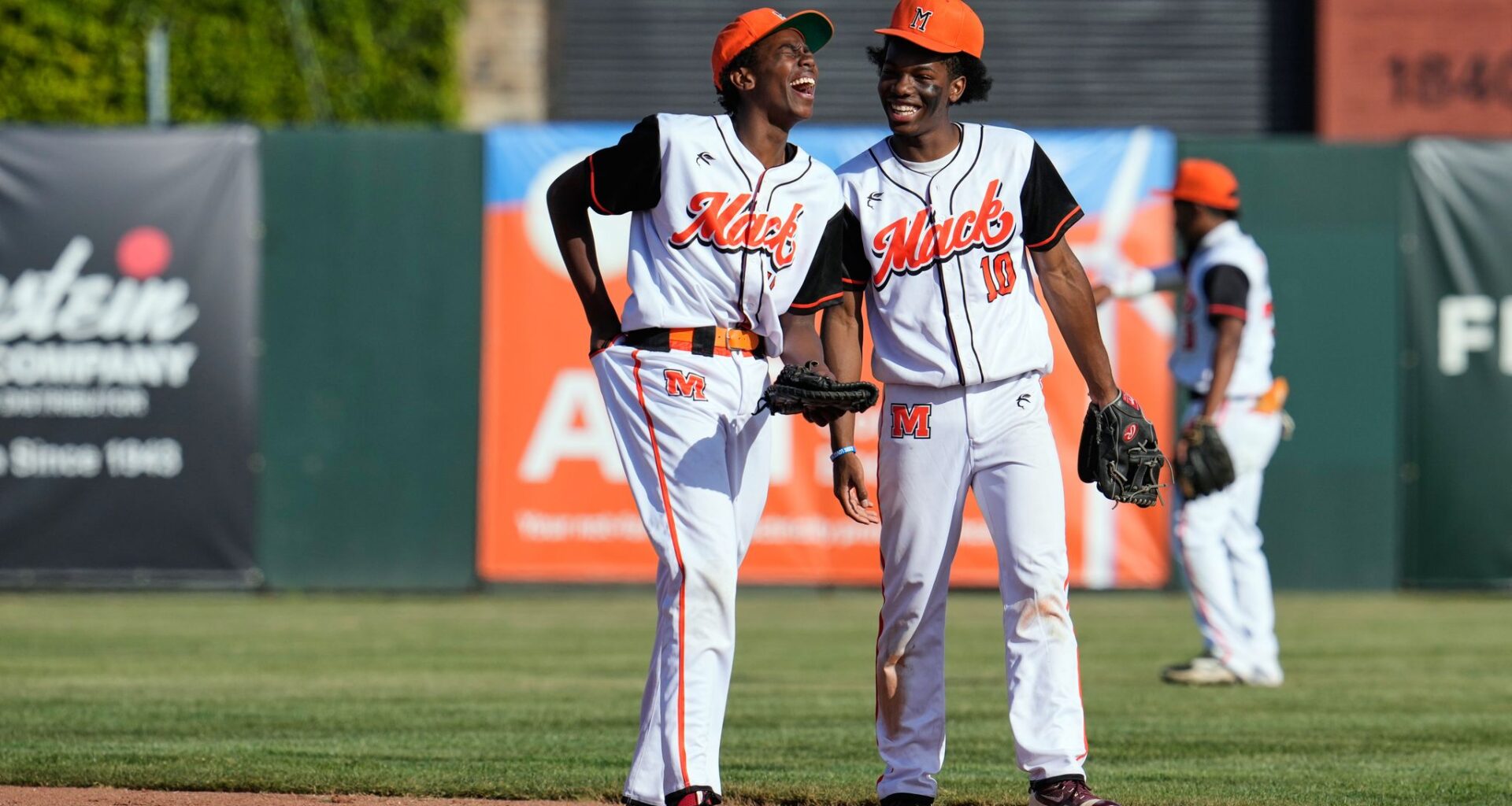 The Oakland high school that produced Frank Robinson and others fights to keep baseball alive