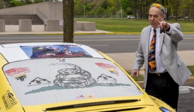Court dispute over political flags flown by Long Beach man set for trial after settlement rejected