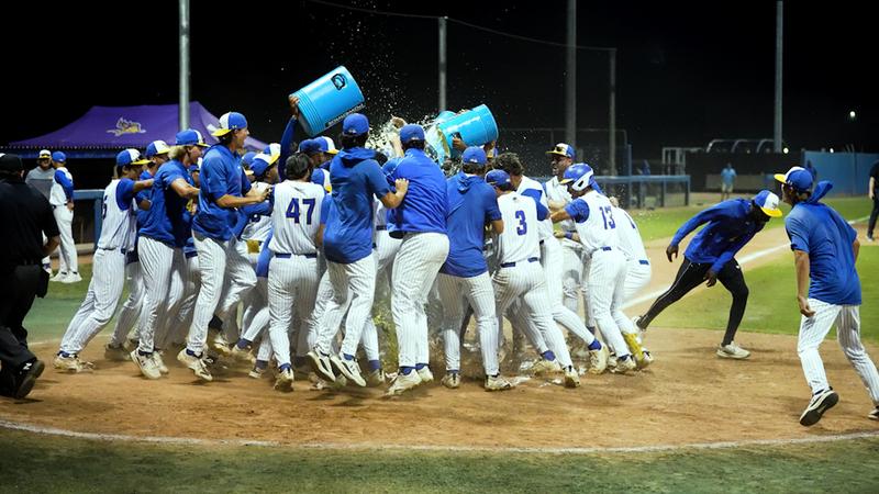 Bakersfield Walks Off UCSD, 10-8, Behind Wilkes’ Ninth-Inning Blast