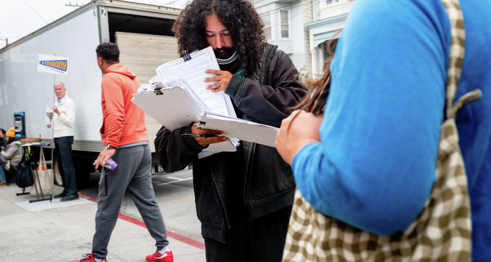 Why signature gatherers have become impossible to avoid in S.F.