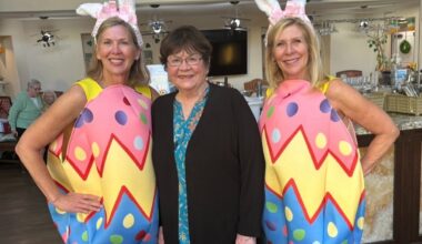 At 86, Lantern Crest resident Janet Walker finds joy in family