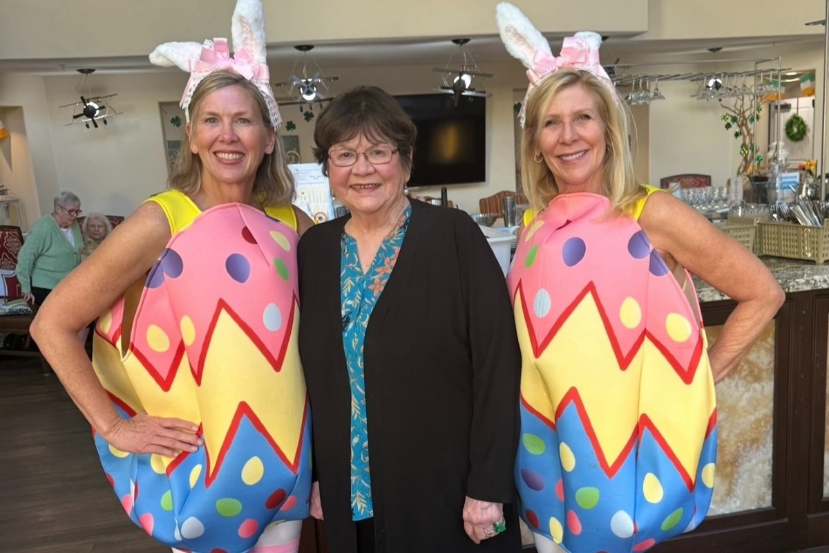 At 86, Lantern Crest resident Janet Walker finds joy in family