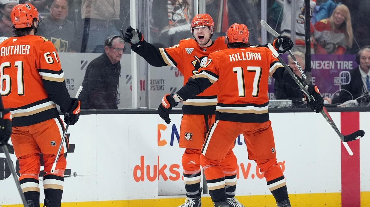 Killorn, Sennecke get big goals in Ducks' series-evening, 4-3 win over Golden Knights in Game 4