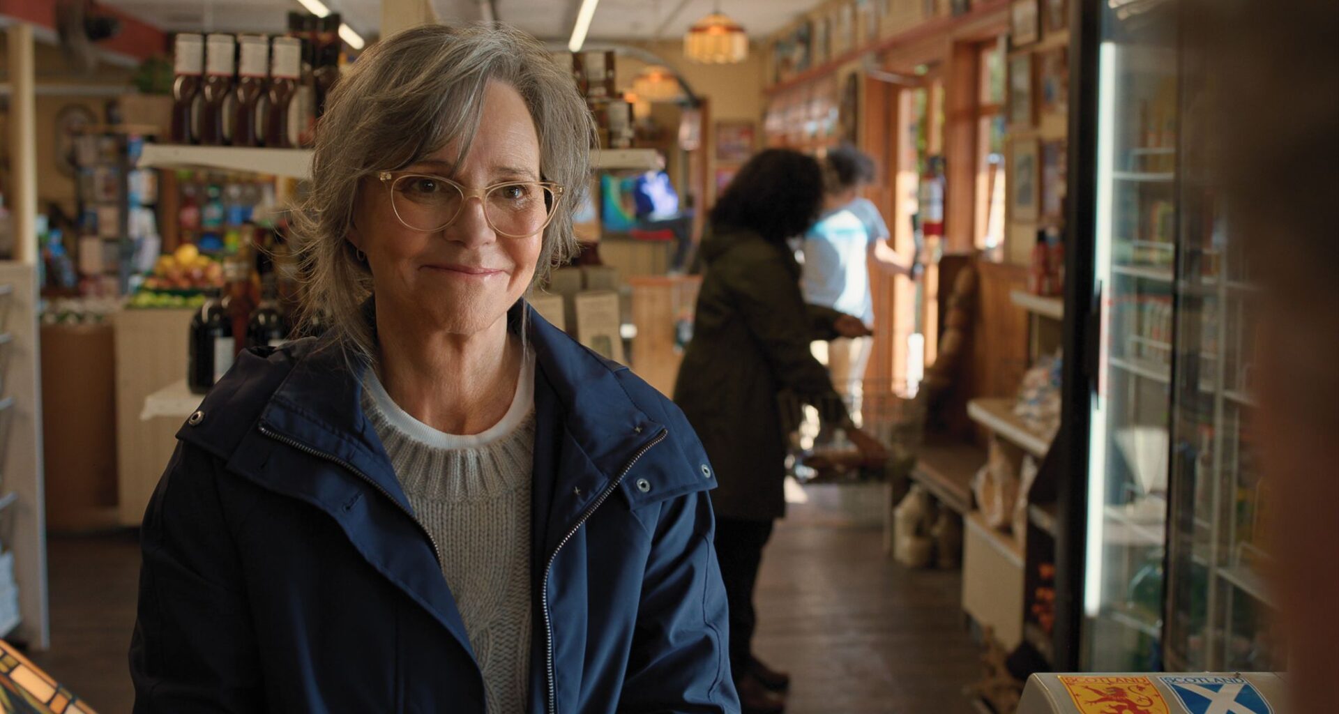 Sally Field says Robin Williams never made her laugh