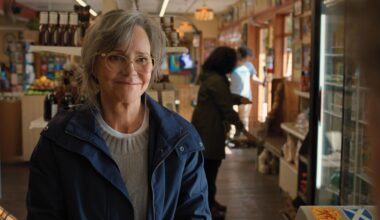 Sally Field says Robin Williams never made her laugh