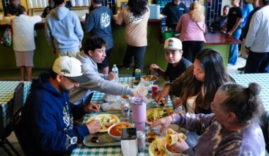 Las Cuatro Milpas customers start lining up at 3 a.m. for the grand reopening – San Diego Union-Tribune