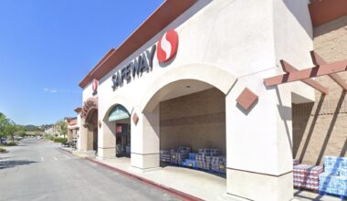 Bear spray used in fight at Gilroy Safeway, police say