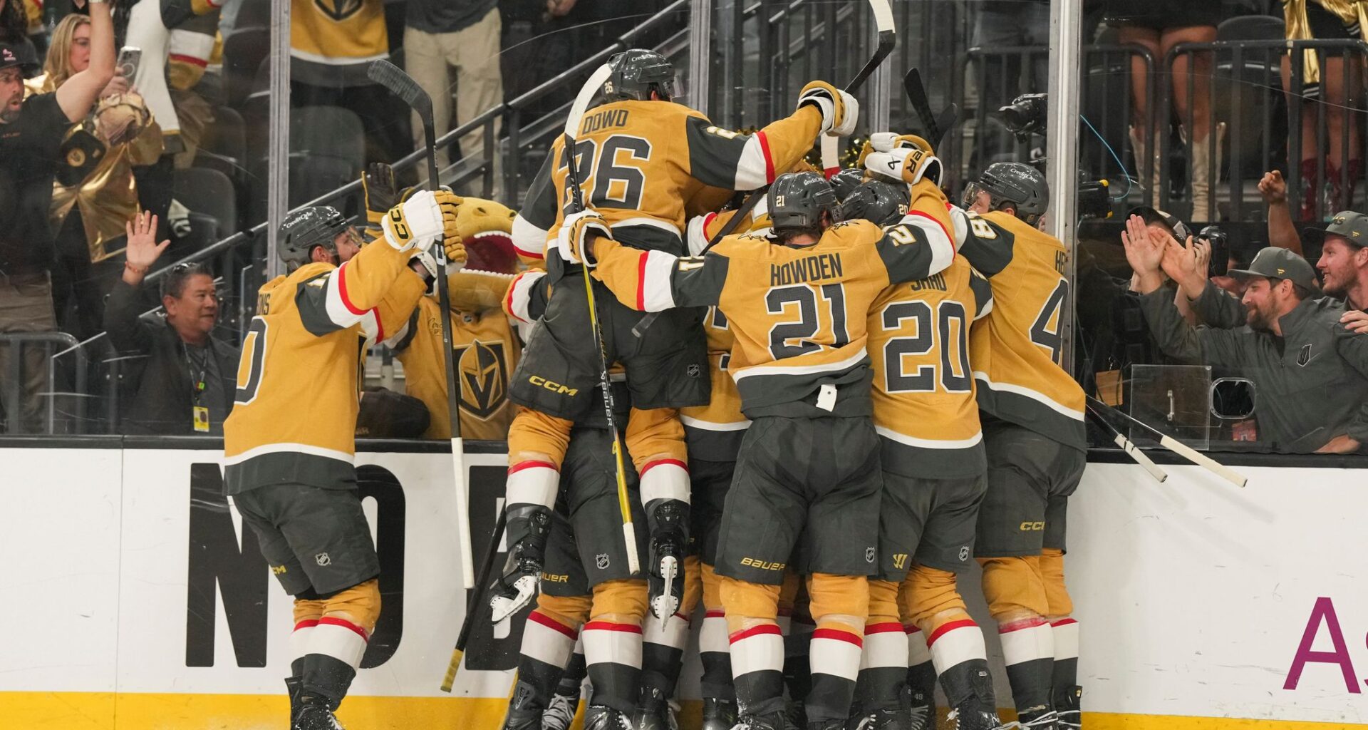 Dorofeyev scores in OT to give Golden Knights 3-2 win over Ducks and 3-2 series lead