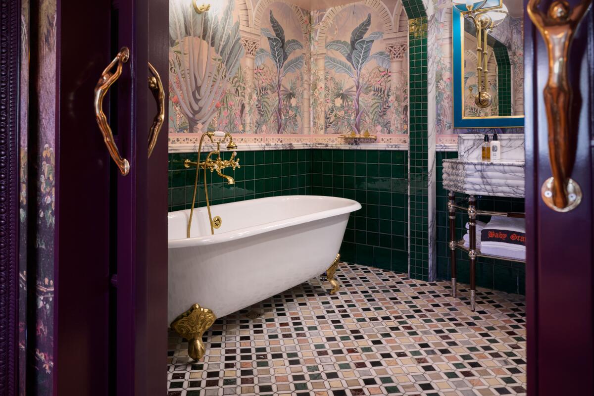 Guest shower in an en suite bathroom.