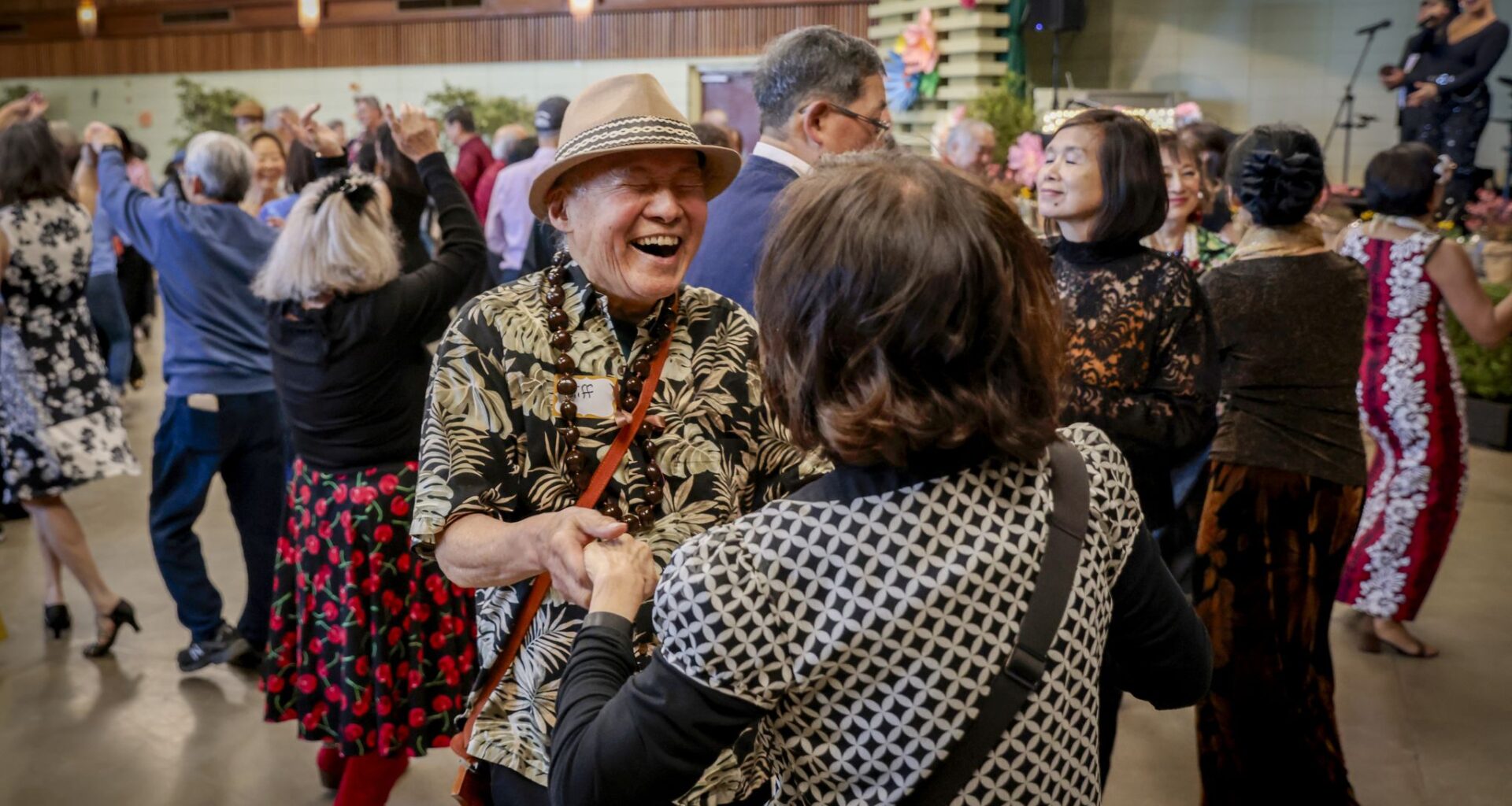 S.F.’s Senior Prom comes roaring back after pandemic shutdown
