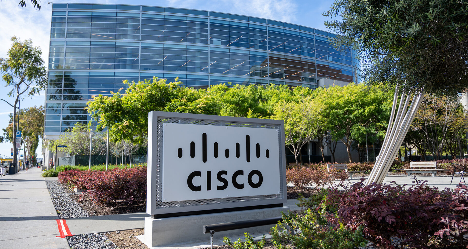 Bay Area tech giant Cisco to lay off thousands after record revenue