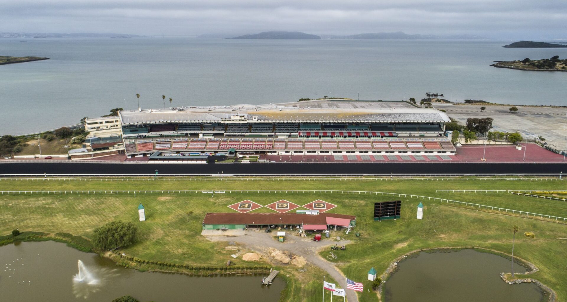 Newsom’s budget would help turn Golden Gate Fields into park