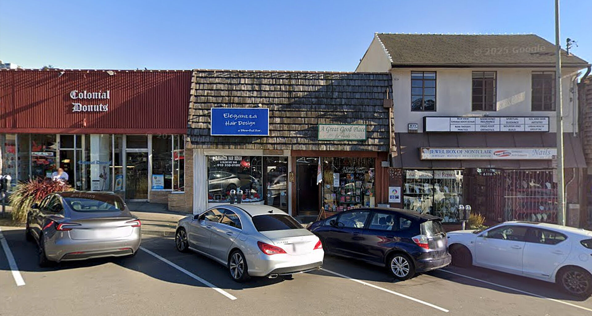 Oakland bookstore to close after more than 2 decades