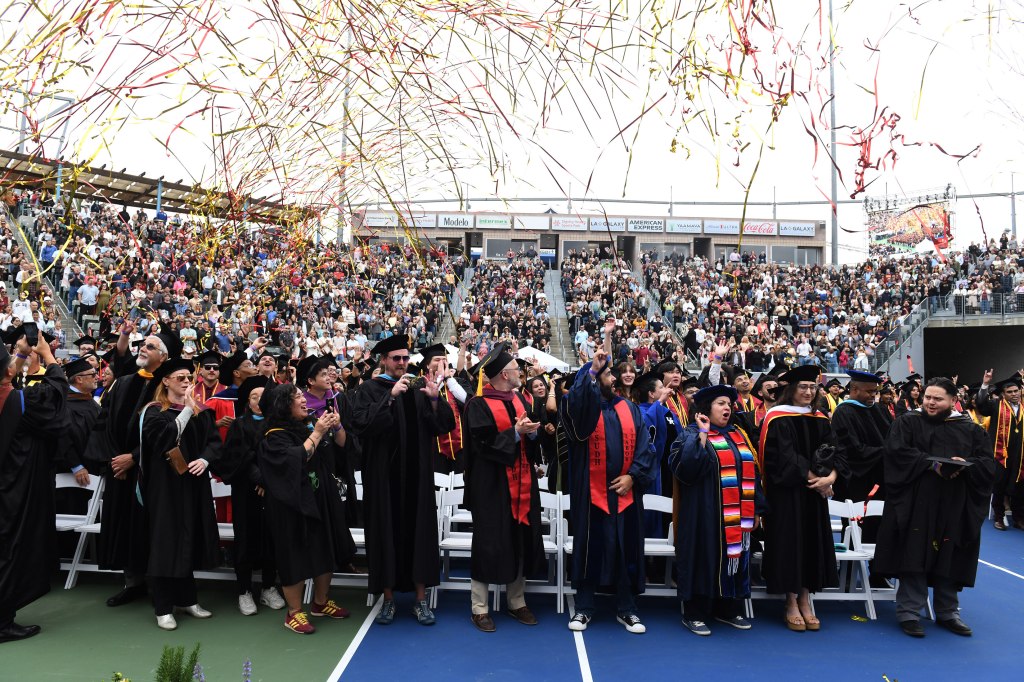 Cal State, Dominguez Hills kicks off graduation ceremonies – Daily Breeze