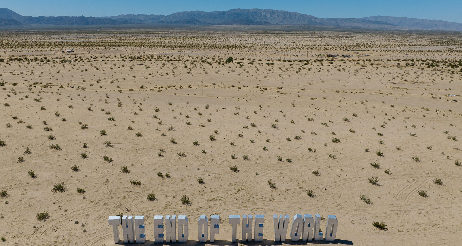Cars keep getting stuck at California's End of the World sign