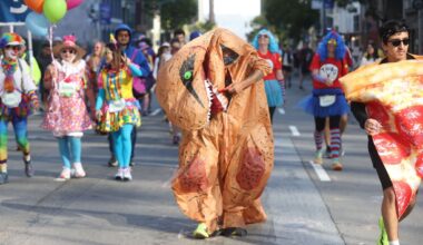 Fun photos of the best costumes from San Francisco's Bay to Breakers