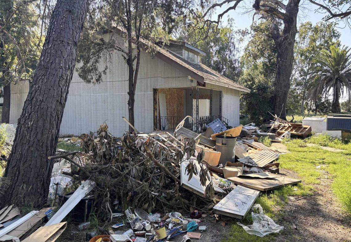 In Sacramento, tax auction ‘deals’ can come with surprises. Inside the process