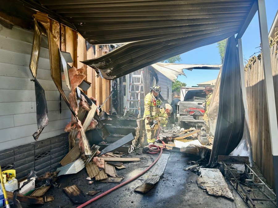 Dog rescued from house fire in North Highlands