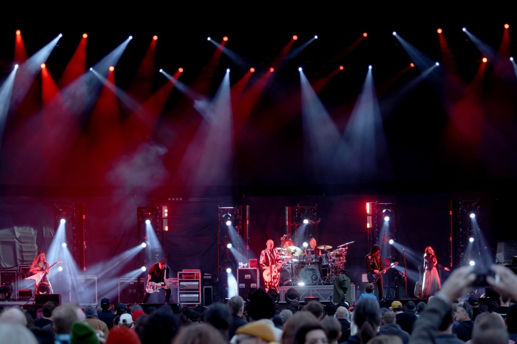 Smashing Pumpkins tickets go sale for concert tour show in San Jose