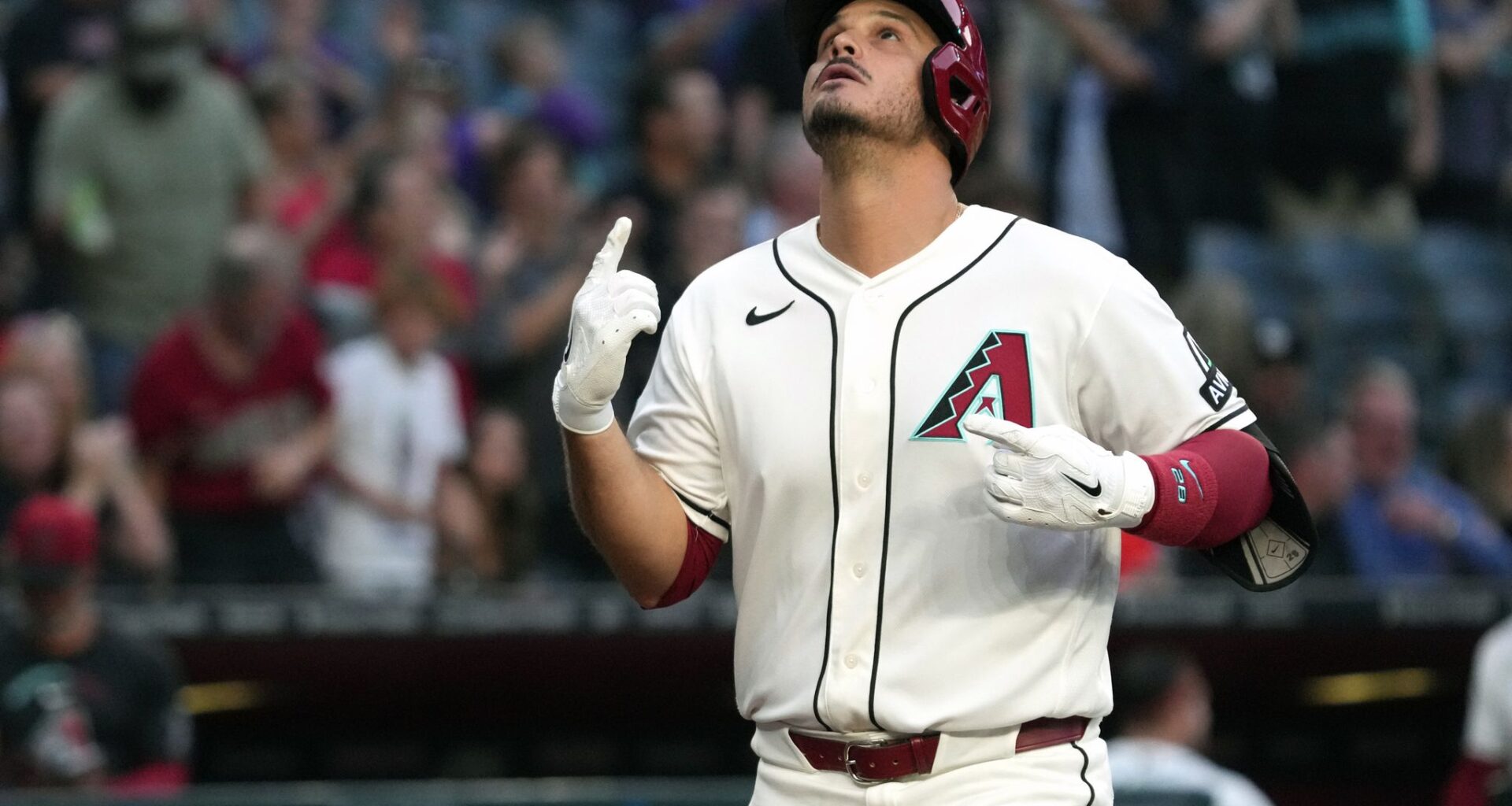 Arenado's grand slam in the 1st inning helps power the Diamondbacks to a 12-2 win over Giants