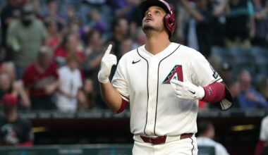 Arenado's grand slam in the 1st inning helps power the Diamondbacks to a 12-2 win over Giants