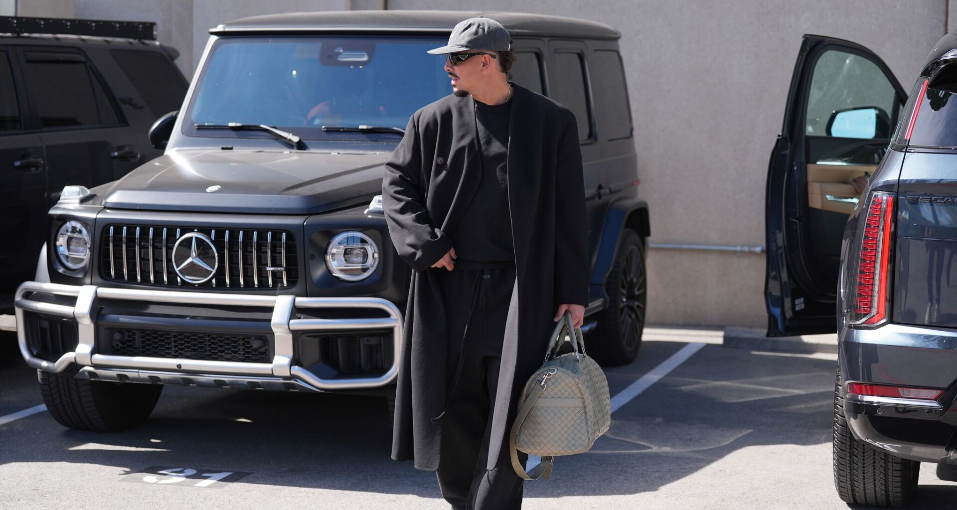 Ask the Giants: Who is best dressed? 2 favorites, a ‘concrete cowboy’