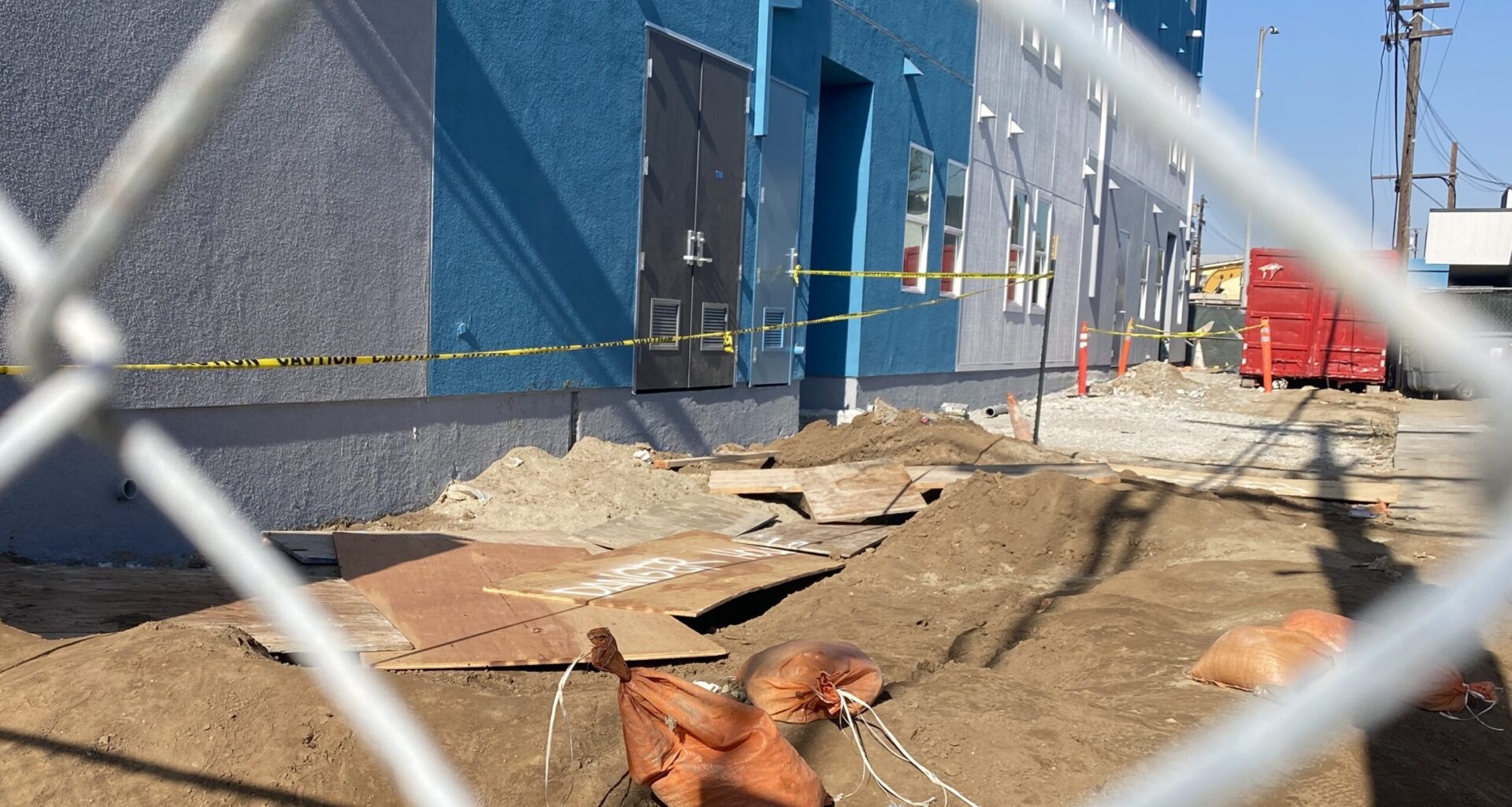 1 killed, 2 hurt in construction accident at Rescue Mission’s women’s shelter • Long Beach Post News