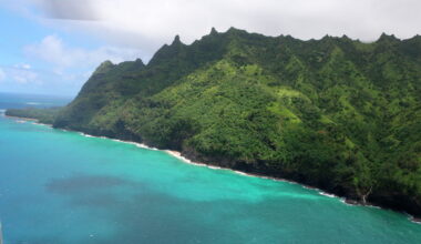 California hiker dies after rescue from remote Kauai trail