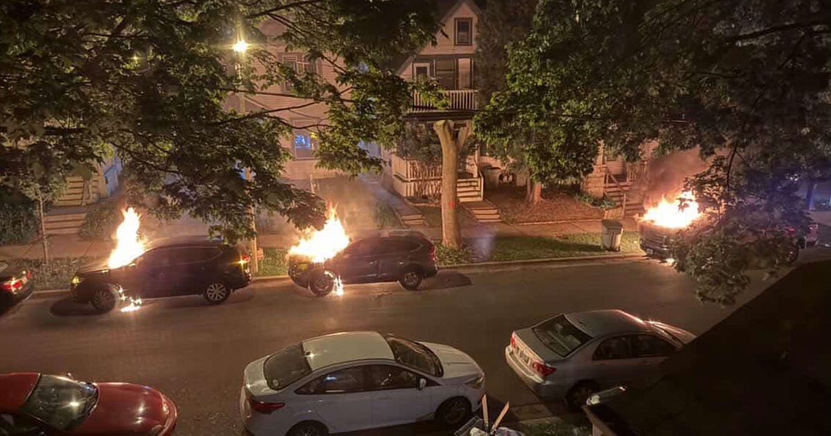Overnight arson in Milwaukee; 3 vehicles set on fire, suspect sought
